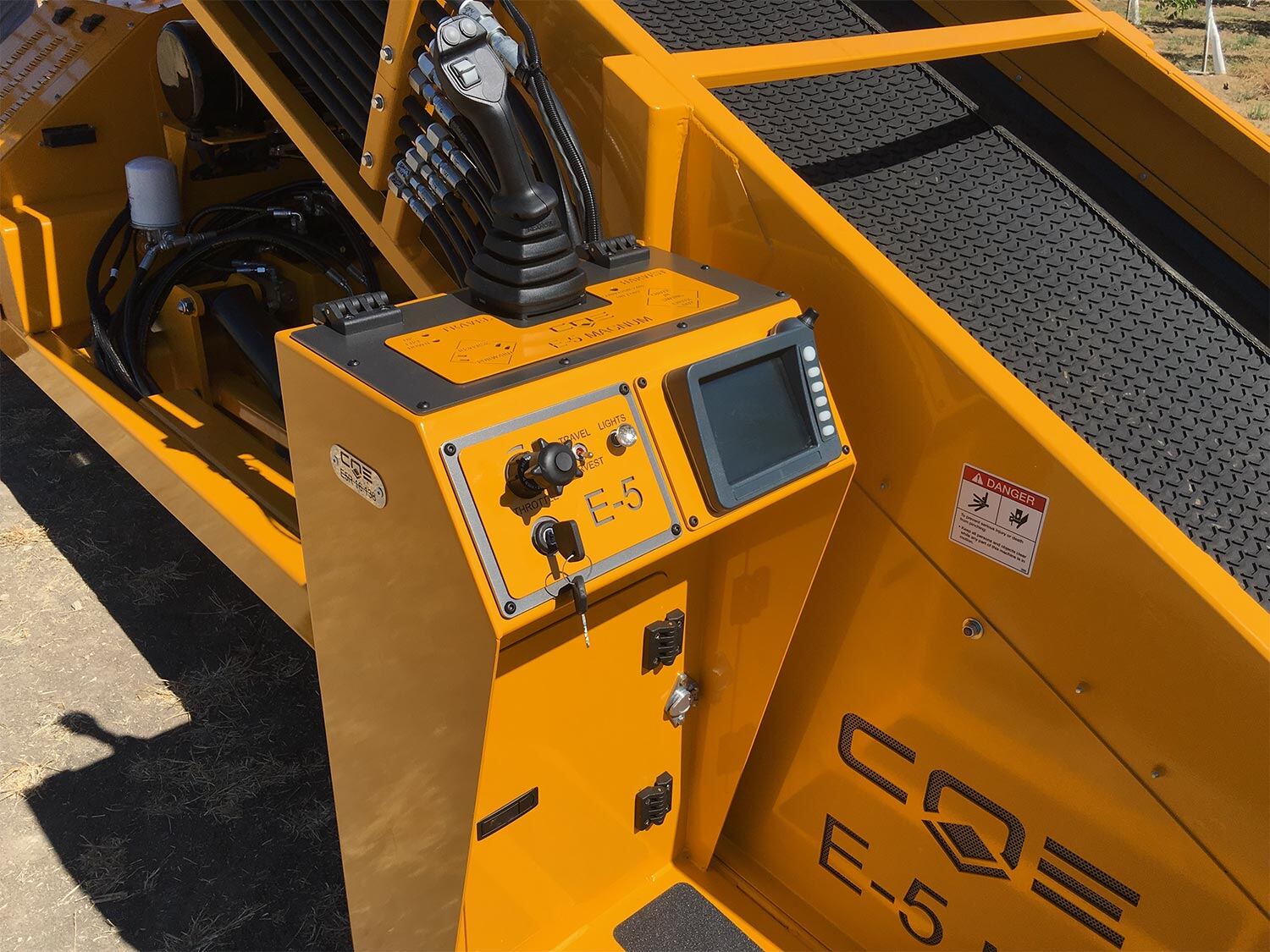 E5 R-Series Elevator COE 2